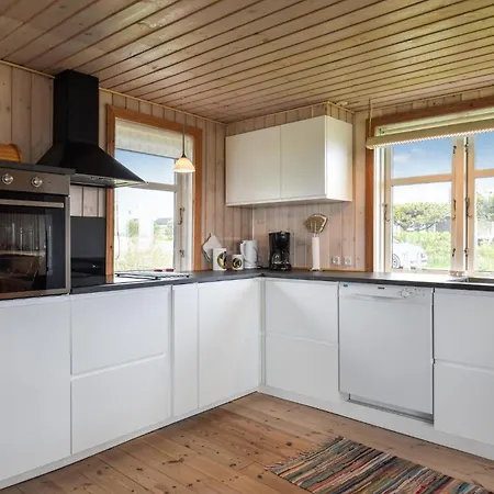 Lovely Home In Lemvig With House Sea View Casa de Férias